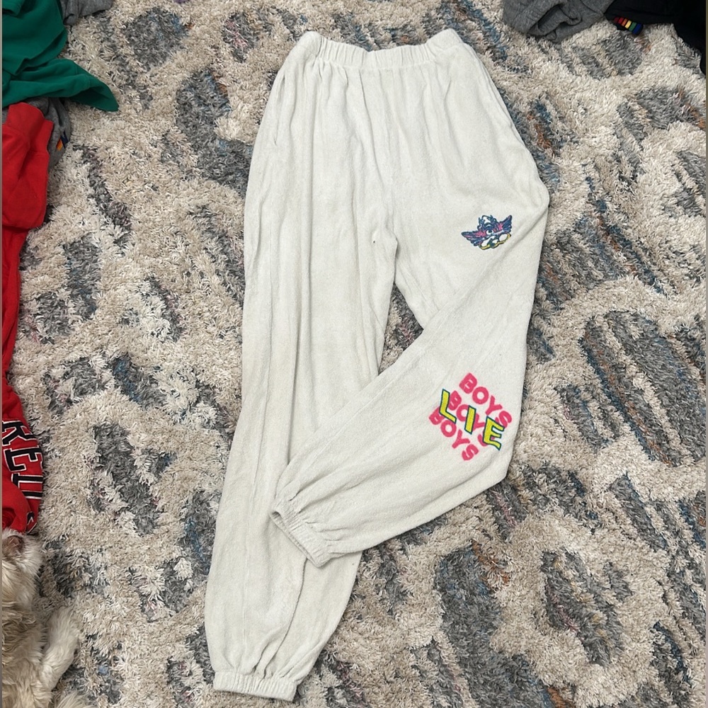 Boys lie sweatpants